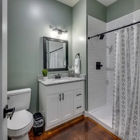 New Studio With 2 Queen Beds 7 Mins To Broadway Apartment