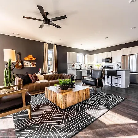 Holiday home - 228 & 230 Oceola Ave - Combo Nashville