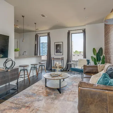 Holiday home Lofts At 30th - Urban Luxe - Mins To Broadway *