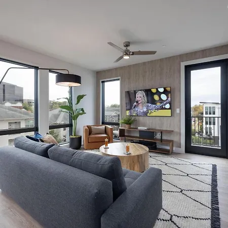 Holiday home Harmony Hideout - Odyssey - Heart Of Midtown Nashville