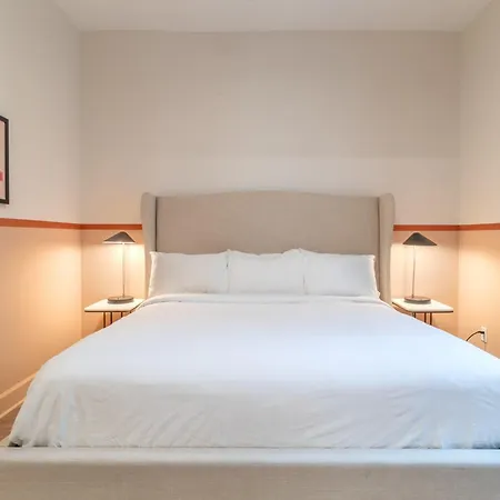 Conway A105 - Avantstay Private Balcony In The Heart Of Downtown Apartment