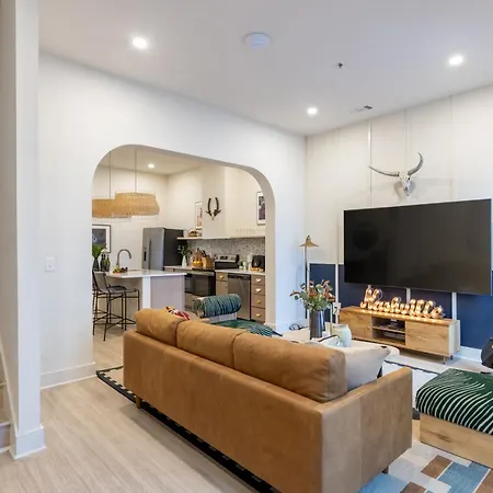 Outrider 102 By Avantstay Private Balcony Near Downtown 5mins To Broadway Nashville