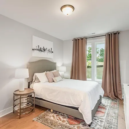 Gns Essentials - - 223 Oceola Ave #13 * Nashville