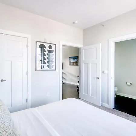 Cozysuites Music Row Modern 1br In Nashville! 47 Apartment