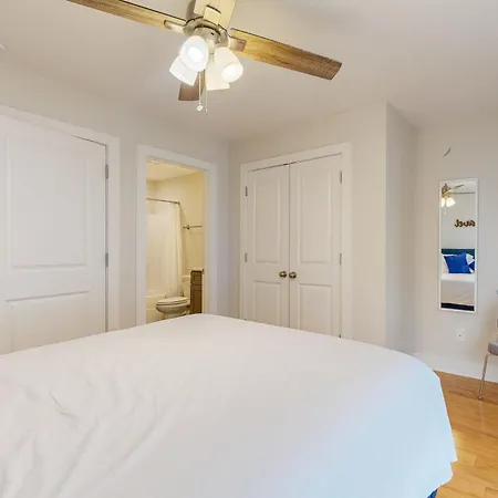 Watkins Park Getaway C & D Holiday home *