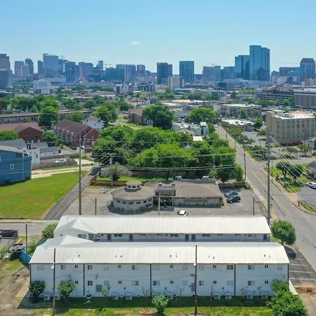 Nest- Contemporary Living Unit 2b Apts Apartment Nashville