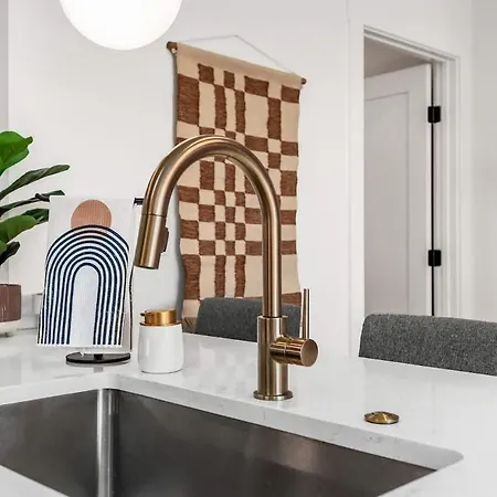 Walkable East With Rooftop *