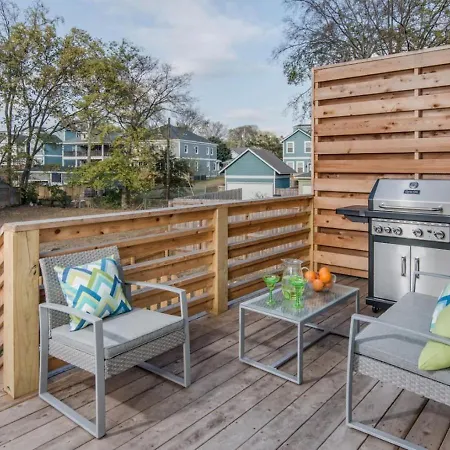Downtown 10 Beds Game Hot Tub Roof Deck * Nashville