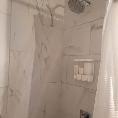 Apartment Quiet Hideaway Minutes From Everything! Nashville