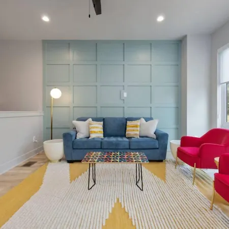 Hey Gorgeous Townhome 4 Bedrooms 4.5 Bathrooms Holiday home Nashville