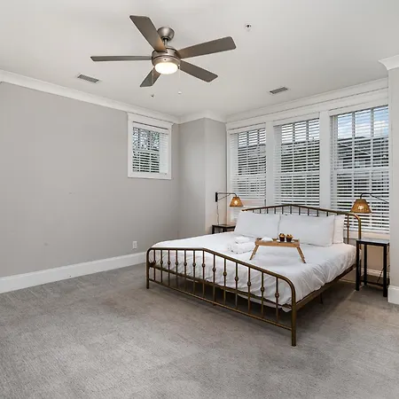 Willow-walk To Centennial Park-5 Mins To Broadway Holiday home