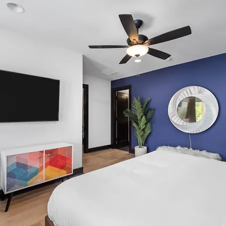5-Star Gulch House W Hot Tub - 1 Mile To Broadway!