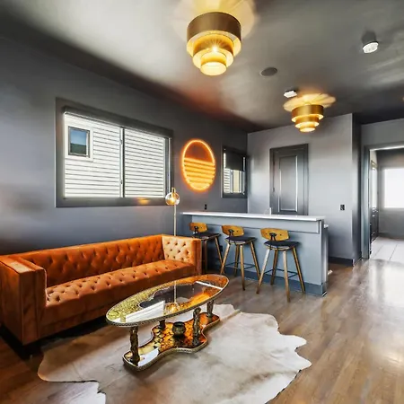 Dream Cozy Living & Luxe Nashville