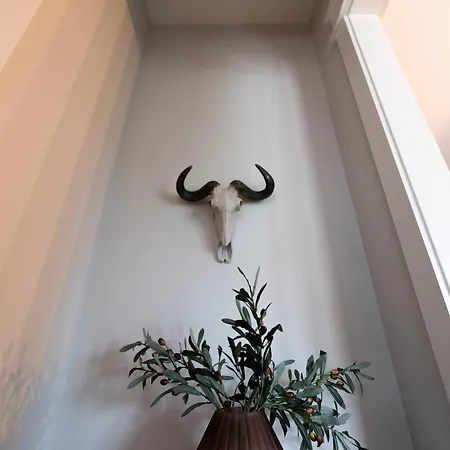 Holiday home 10 Min To Broadway+modern Cowboy Retreat+rooftop *