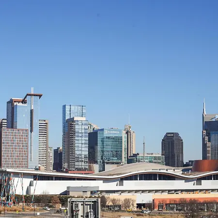 Rhythm & Rooftop Penthouse | Skyline Views | Pool Holiday home Nashville