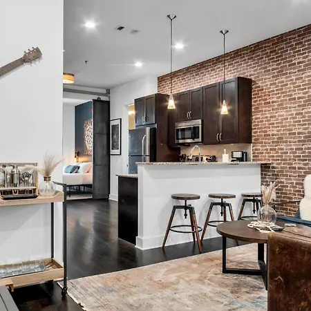 The Ryman Hideaway By Local Apartment