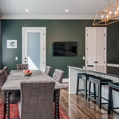 The Oliver On Acklen By Local Nashville