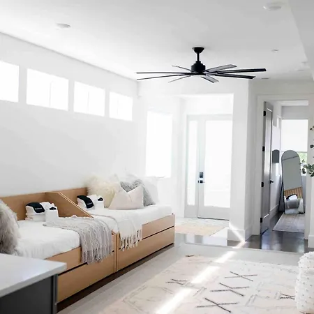 Holiday home Archer House | Hot Tub Rooftop | Downtown Luxury! Nashville