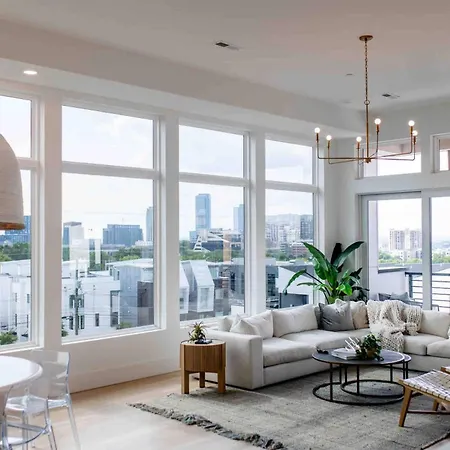 Archer House | Hot Tub Rooftop | Downtown Luxury! * Nashville