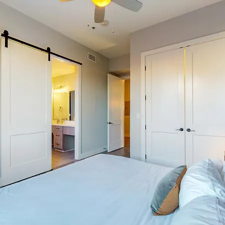 Apartment Oasis On 2nd #201 *