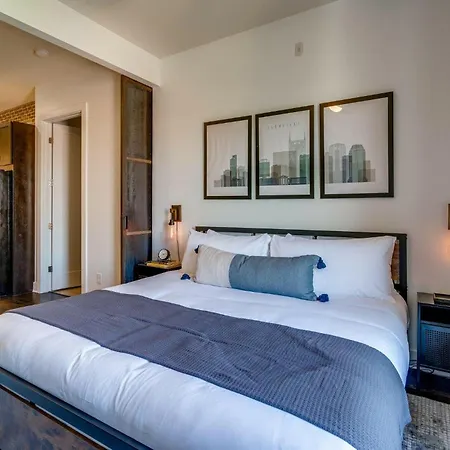 Holiday home Lofts At 30th - Urban Legend - 6 Mins To Broadway *