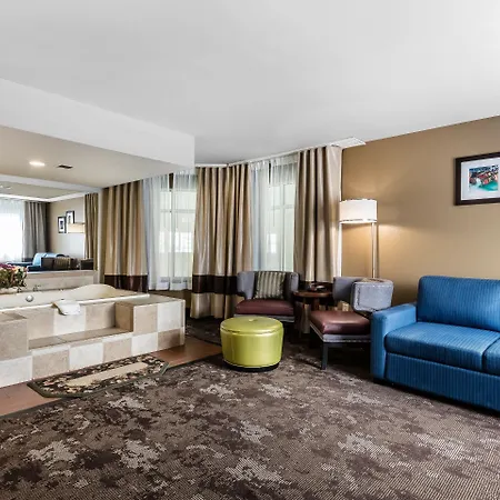 Comfort & Near Tanger Outlets I-24 Antioch Nashville
