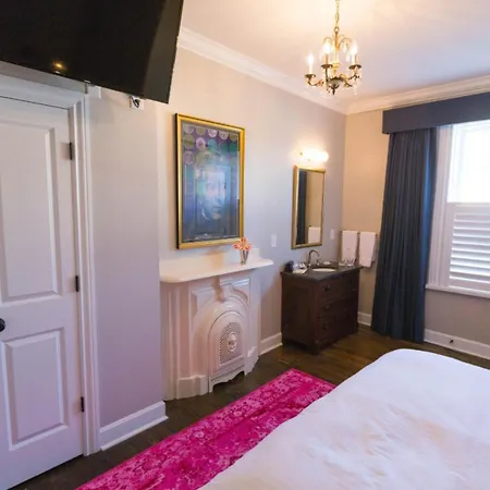 The Germantown 3*