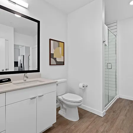 Mint House - The Gulch - Division St 4*