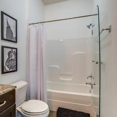Lofts At 30th-urban Triad-6 Mins To Broadway
