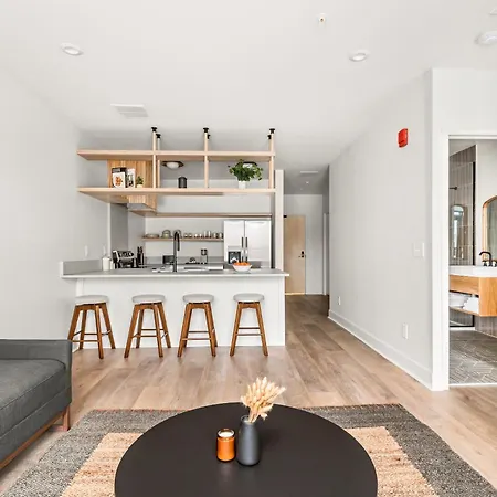 Hotel The Eighteen By Kasa Nashville