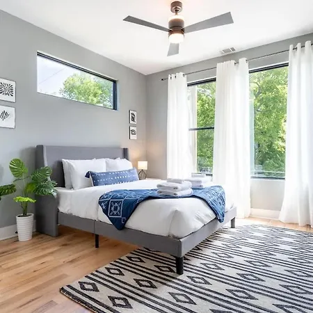 The Jasmine On Wedgewood By Local Holiday home Nashville