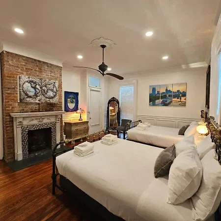 Market Street House By Local Holiday home *