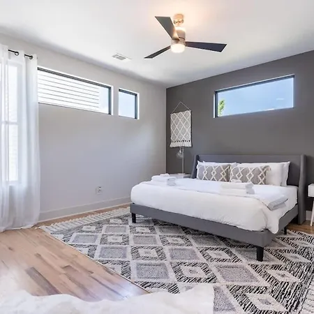 Holiday home The Jasmine On Wedgewood By Local