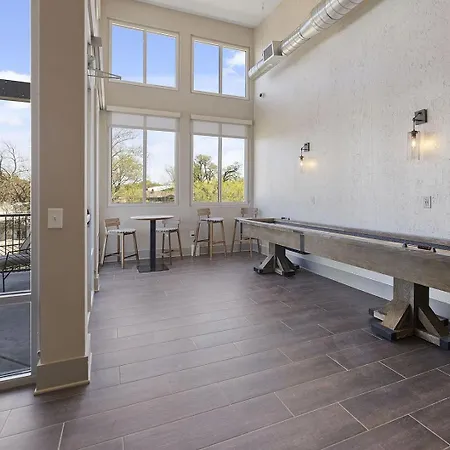 Landing Apartments - Anchor *
