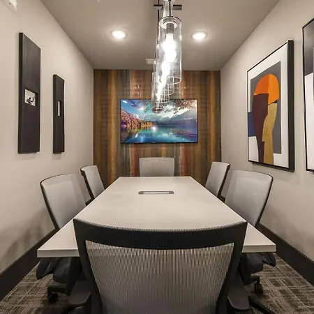 Landing Apartments - Anchor Apartment *