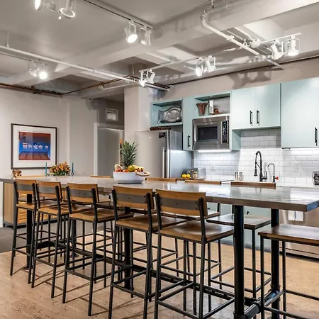 Honky Tonk 6 Bedroom By Maddox Apartment Nashville