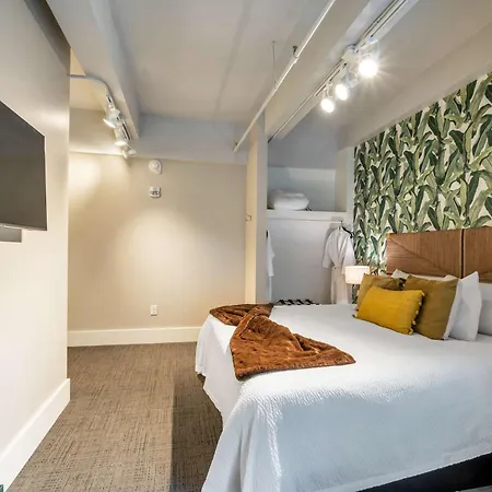 Honky Tonk 6 Bedroom By Maddox * Nashville