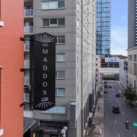Apartment Honky Tonk 6 Bedroom By Maddox Nashville
