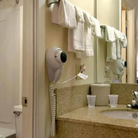 Comfort - Opryland Area