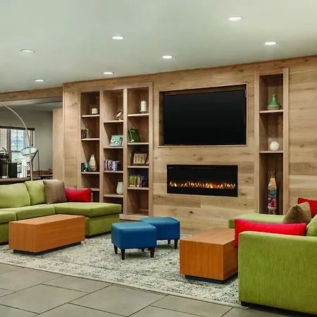 Hotel Country & By Radisson, Airport East, Tn 4*