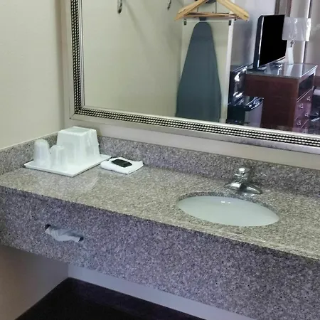 Americas Value Inn-nashville/airport South 2* Nashville