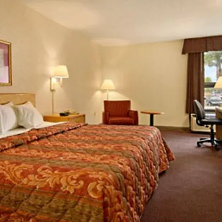 Comfort - Opryland Area Inn 4*