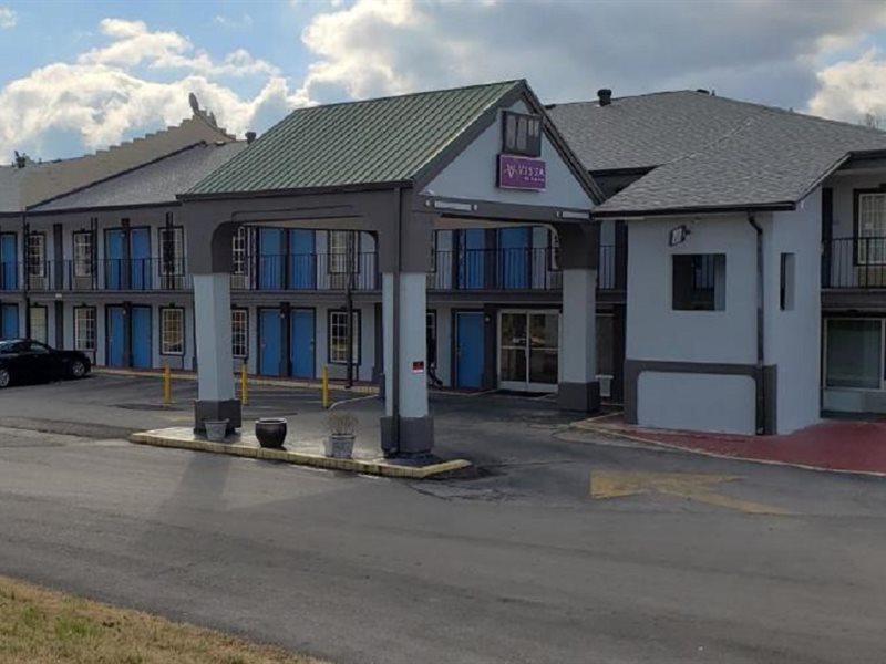 Vista And Airport East Nashville