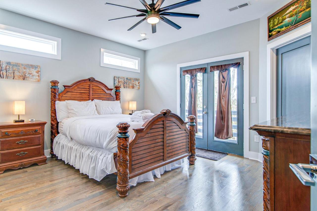 The Maxwell At Five Points Apartment