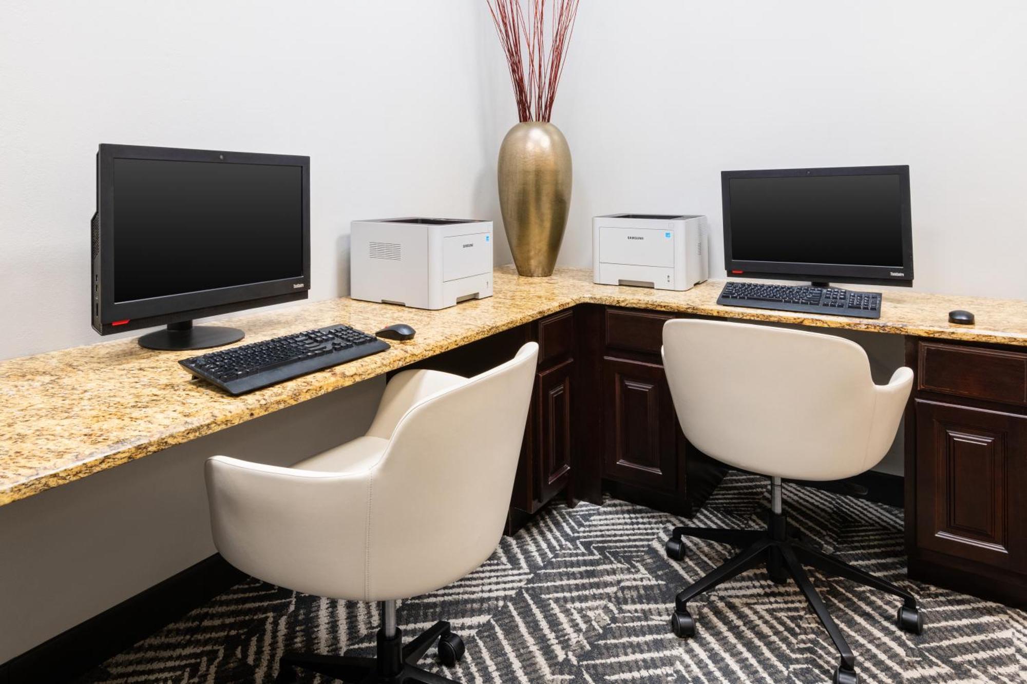 Hotel Radisson Airport