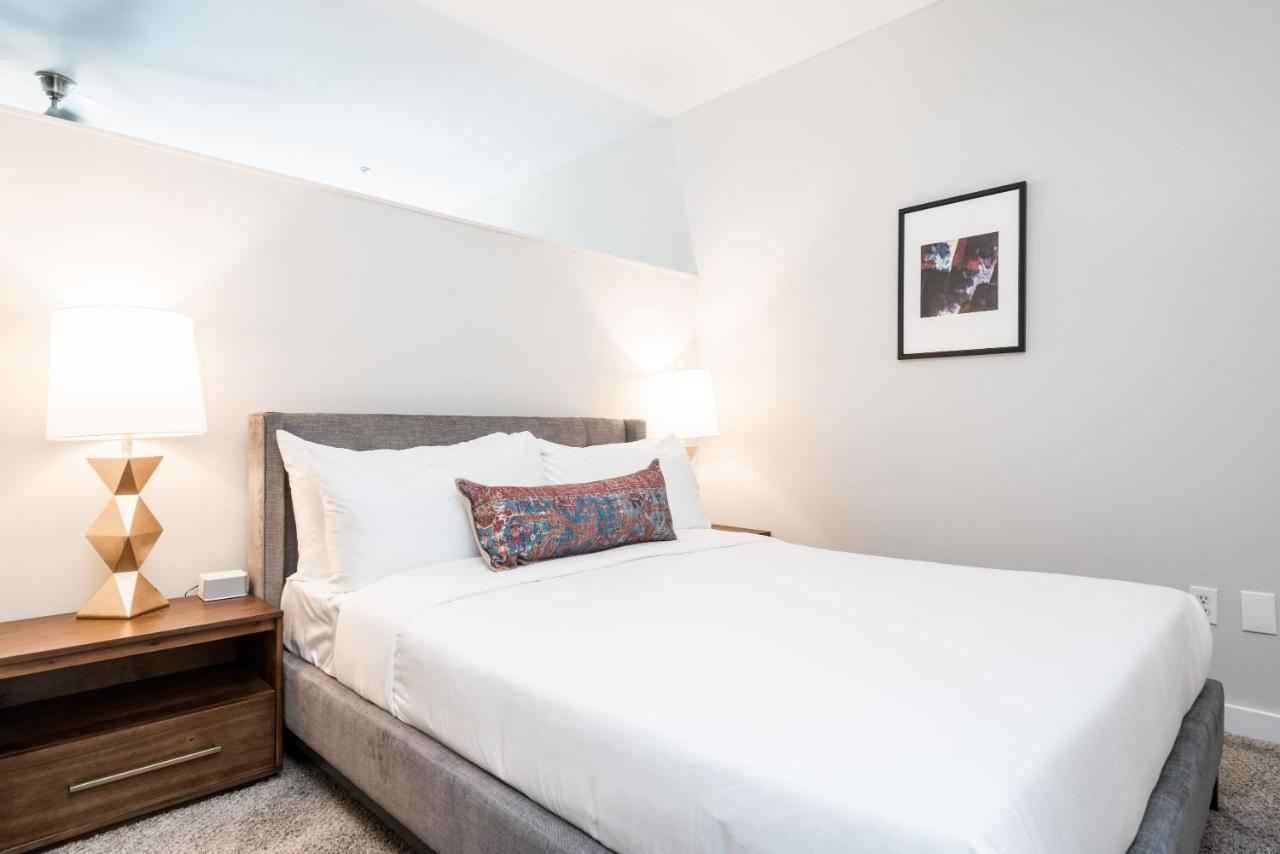 Cozysuites Musicrow Astonishing With Free Parking 07 Apartment Nashville