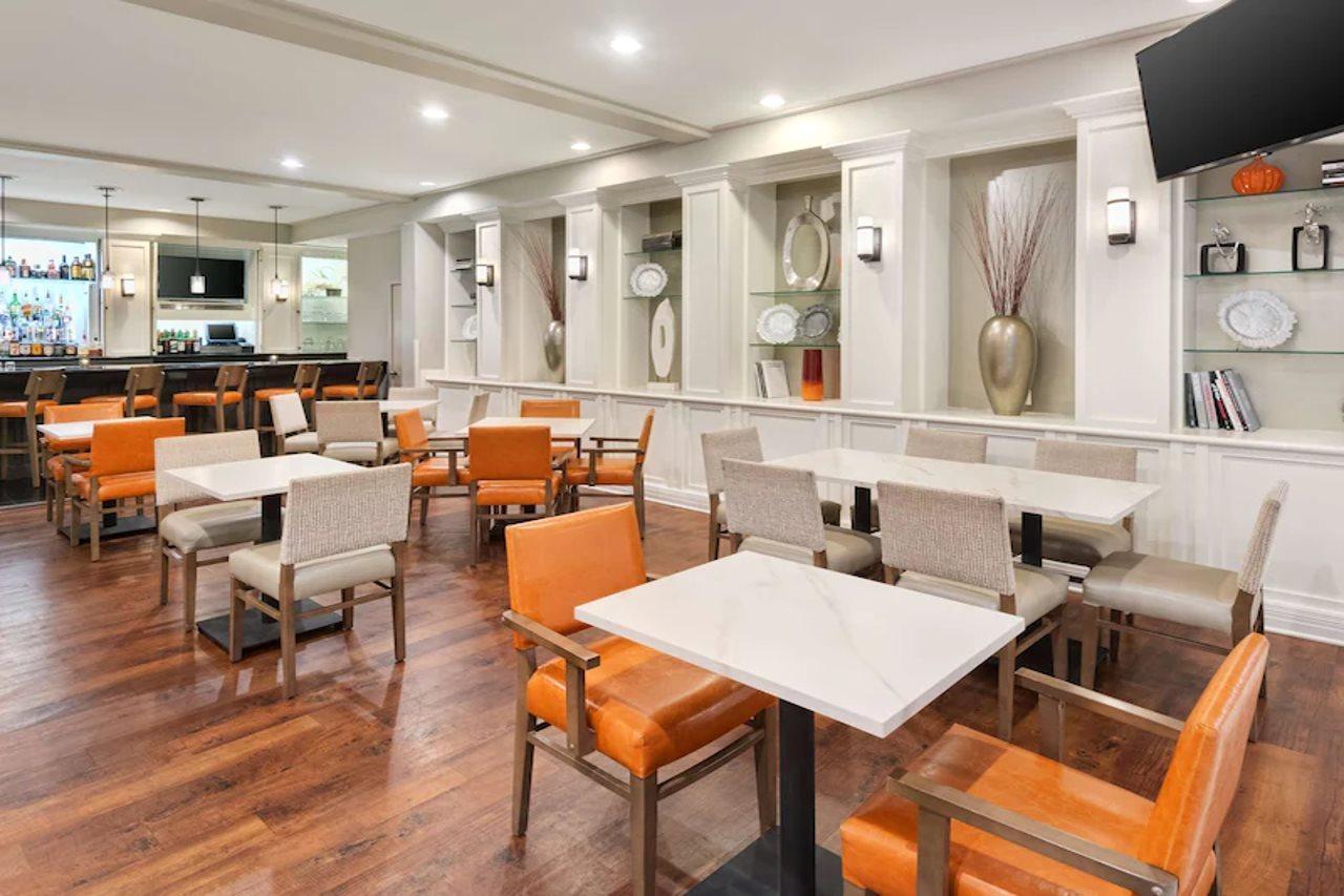 Radisson Airport Hotel