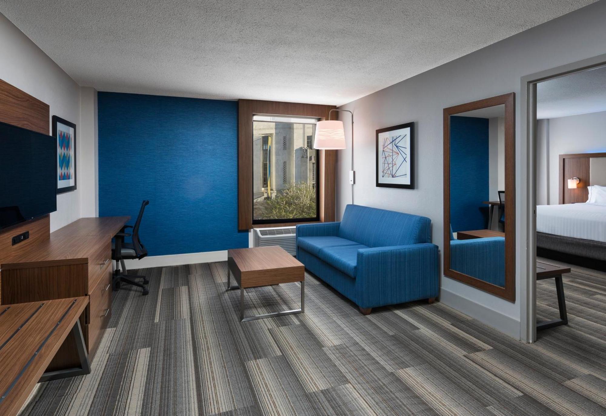 Express Nashville-downtown - Broadway By Ihg Hotel Nashville