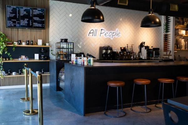 Apartment Near Downtown Broadway & Stadium - Free Parking