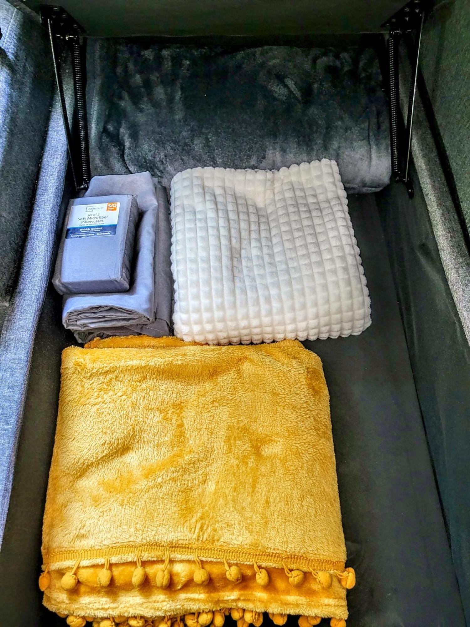 Cozy Duplex Unit B Holiday home Nashville